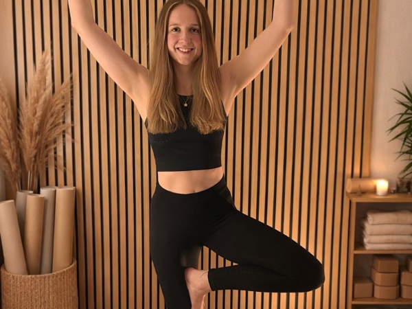 Louisa Yogalehrerin Hannover